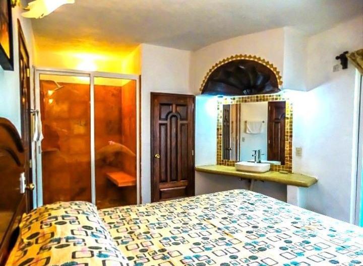 Hotel Casa Maximiliano Тепостлан Екстер'єр фото